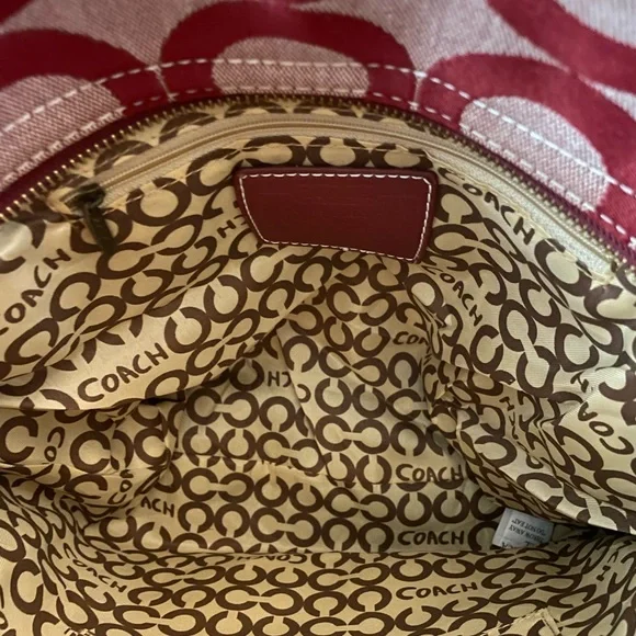 Coach Signature Canvas Tote Shoulder Bag – Burgundy/Red – Leather Trim - NWT - Picture 7 of 10